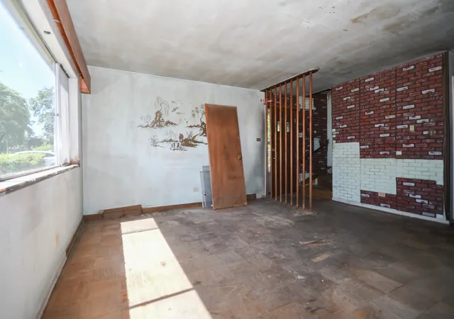 5th image of 1224 Center Ave, Chicago Heights, IL 60411 | MLS# 12678623