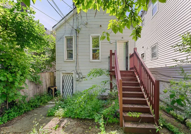 17th image of 2922 E 78th Pl, Chicago, IL 60649 | MLS# 12678658