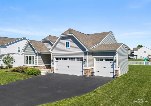 Homes for sale in Sandwich, IL | 901 S Wind Dr, Sandwich, IL 60548 | MLS# 12678659