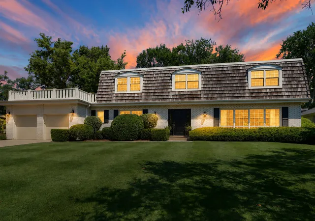 38th image of 1434 Woodhill Dr, Northbrook, IL 60062 | MLS# 12678663
