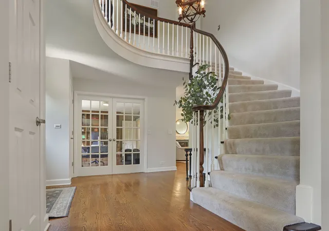 5th image of 1434 Woodhill Dr, Northbrook, IL 60062 | MLS# 12678663