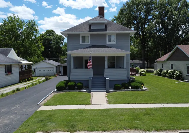 2nd image of 612 E Jones St, Milford, IL 60953 | MLS# 12678768