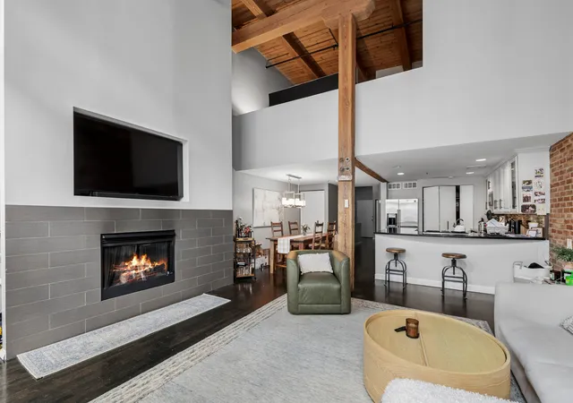 Homes for sale in Chicago, IL | 1000 W Washington Blvd #430, Chicago, IL 60607 | MLS# 12678792