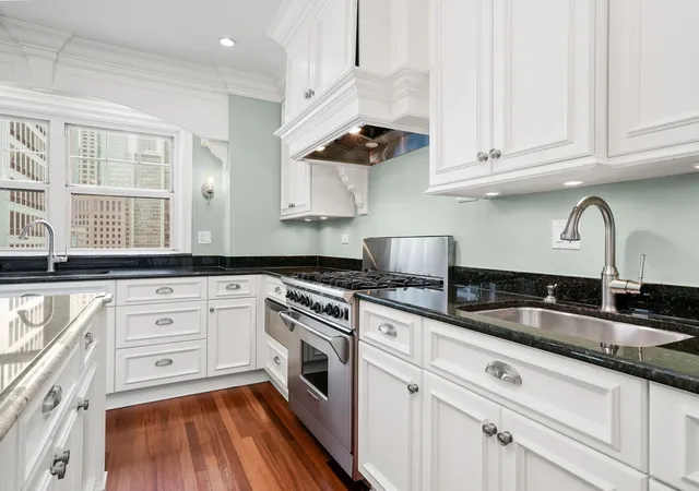 4th image of 1120 N Lake Shore Dr #18CD, Chicago, IL 60611 | MLS# 12678799