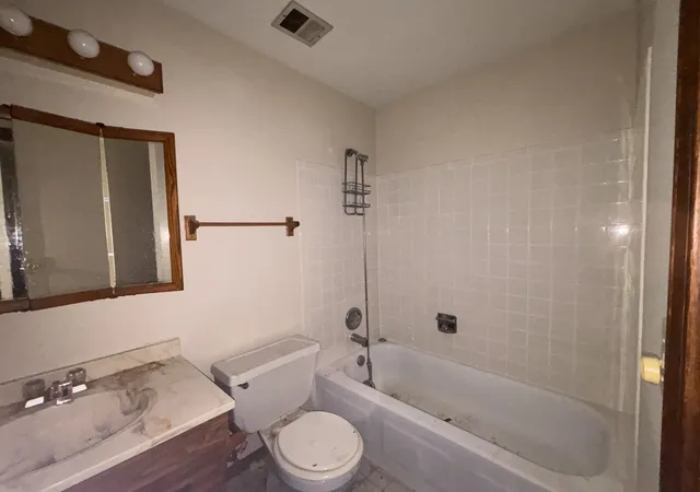 Homes for sale in Prospect Heights, IL | 1353 Cove Dr #207B, Prospect Heights, IL 60070 | MLS# 12678801
