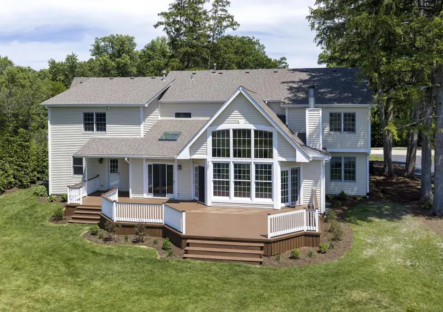 2nd image of 2074 Greenview Rd, Northbrook, IL 60062 | MLS# 12678813