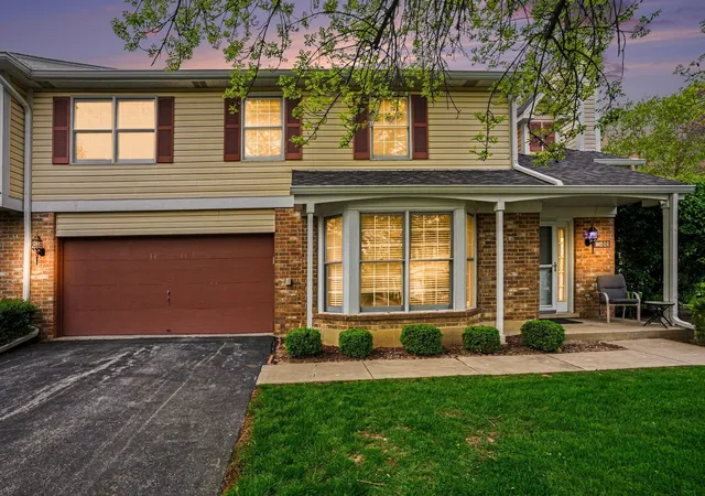 Homes for sale in Mokena, IL | 10021 Cambridge Ct, Mokena, IL 60448 | MLS# 12678900