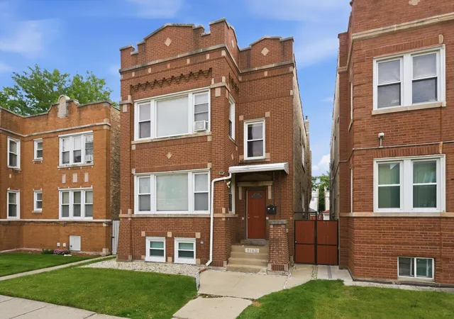 Listing Photo 4 - Condo for sale in building located at 5105 W Altgeld St, Chicago, IL 60639