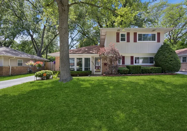 Homes for sale in Park Forest, IL | 430 Navajo St, Park Forest, IL 60466 | MLS# 12678942