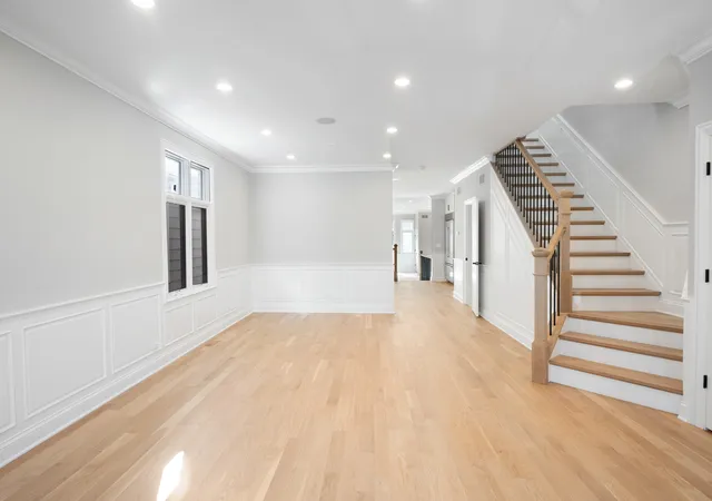 Homes for sale in Chicago, IL | 5054 N Claremont Ave, Chicago, IL 60625 | MLS# 12679038