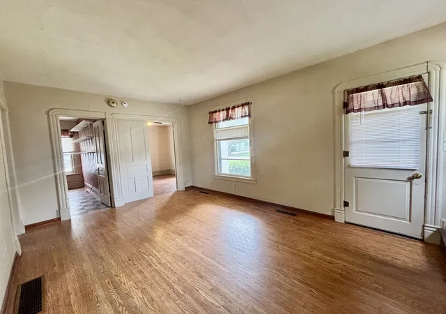 Homes for sale in Belvidere, IL | 1114 Garfield Ave, Belvidere, IL 61008 | MLS# 12679097