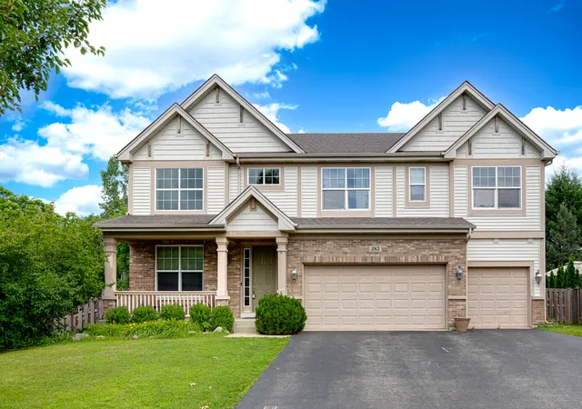 Homes for sale in West Chicago, IL | 385 Post Oak Cir, West Chicago, IL 60185 | MLS# 12679098