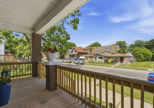 Homes for sale in Chicago, IL | 7814 S Drexel Ave, Chicago, IL 60619 | MLS# 12679161