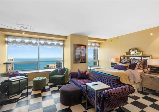 2nd image of 512 N Mcclurg Ct #5303, Chicago, IL 60611 | MLS# 12679170