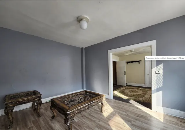 4th image of 2001 W 6Th St, Davenport, IA 52802 | MLS# 12679182
