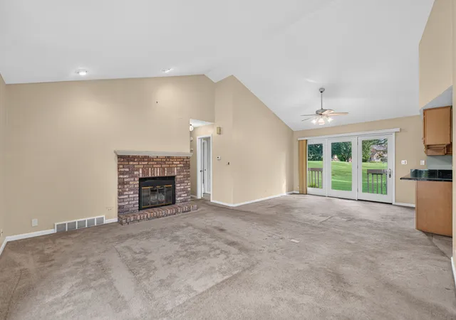 Photo 2 of Townhouse for sale at 1858 Golf View Dr, Bartlett, IL 60103 | MLS# 12679200 | Listing updated on 2026-09-15