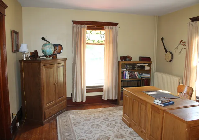 Homes for sale in Cambridge, IL | 115 E Court St, Cambridge, IL 61238 | MLS# 12679236
