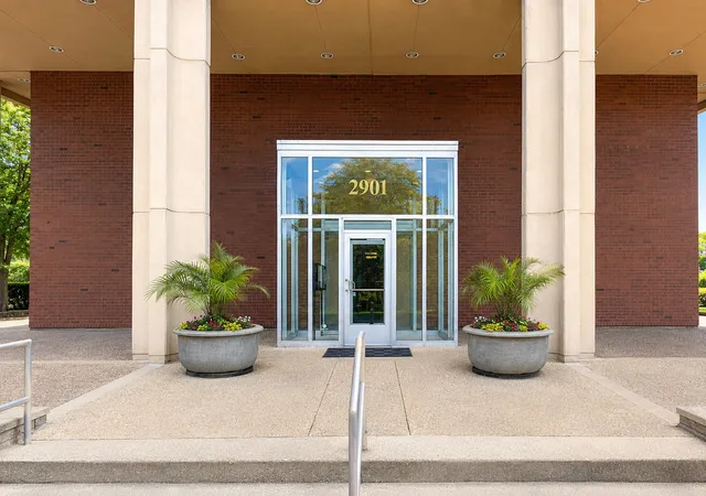 Homes for sale in Chicago, IL | 2901 S Michigan Ave #1404, Chicago, IL 60616 | MLS# 12679275