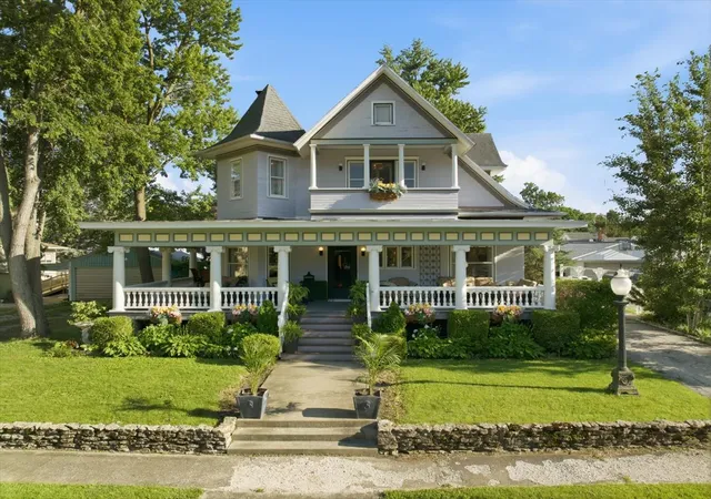 Homes for sale in Fairbury, IL | 305 W Elm St, Fairbury, IL 61739 | MLS# 12679322