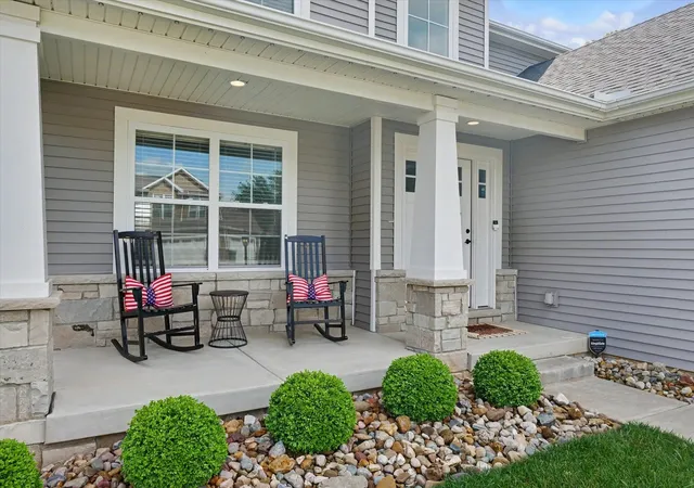 Homes for sale in Mahomet, IL | 1312 Garwood Dr, Mahomet, IL 61853 | MLS# 12679366
