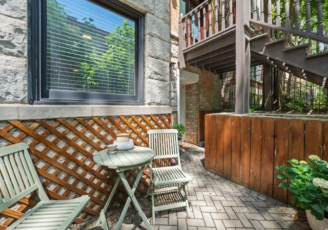 Homes for sale in Chicago, IL | 2216 N Sedgwick St #1, Chicago, IL 60614 | MLS# 12679369