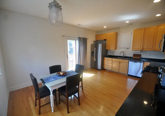 4th image of 718 N Willard Ct #2, Chicago, IL 60642 | MLS# 12679398