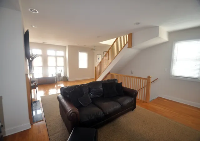 5th image of 718 N Willard Ct #2, Chicago, IL 60642 | MLS# 12679398