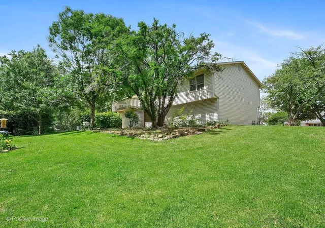 Homes for sale in Bolingbrook, IL | 305 Sulgrave Ct, Bolingbrook, IL 60440 | MLS# 12679409