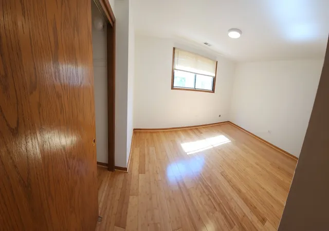 19th image of 5819 W Higgins Ave #1D, Chicago, IL 60630 | MLS# 12679411