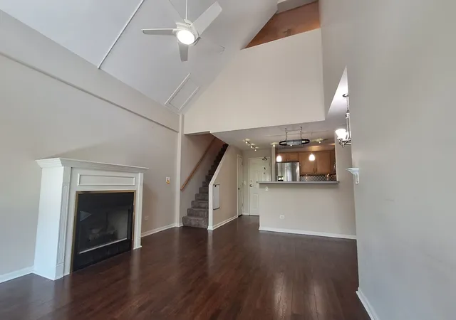 5th image of 1111 Burlington Ave, Lisle, IL 60532