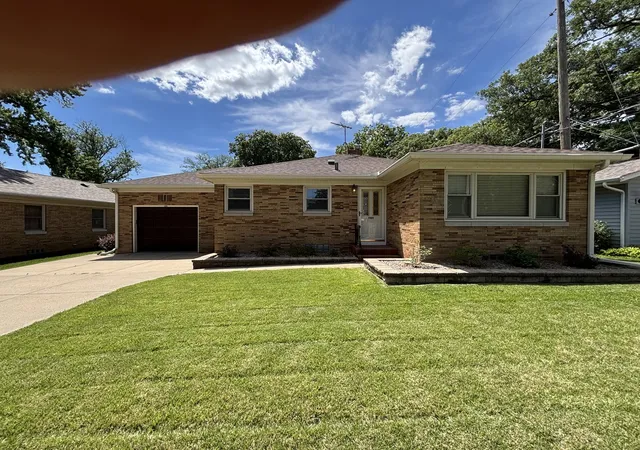 Homes for sale in East Moline, IL | 2005 8th St, East Moline, IL 61244 | MLS# 12679423