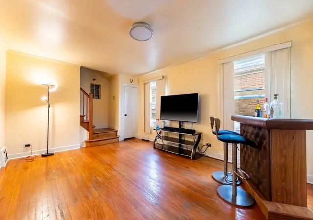 4th image of 3544 W 63Rd Pl, Chicago, IL 60629 | MLS# 12679443
