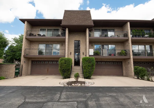 Photo 36 of Condo for sale at 9839 Natoma Ave #5, Chicago Ridge, IL 60415 | MLS# 12679445 | Listing updated on 2026-09-13