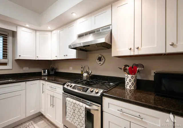 Listing Photo 5 - Condo for sale in building located at 9839 Natoma Ave, Chicago Ridge, IL 60415 - Unit #5