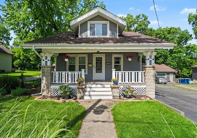 Homes for sale in Crete, IL | 1328 Benton St, Crete, IL 60417 | MLS# 12679456