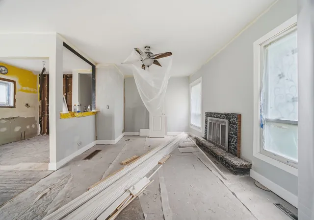 2nd image of 2017 Grove St, Blue Island, IL 60406 | MLS# 12679469