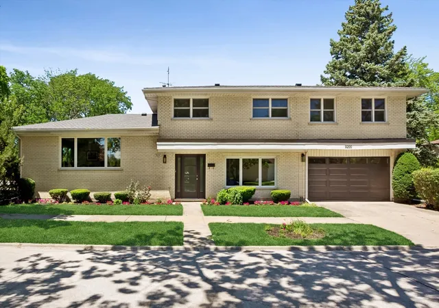 1st image of 9200 Lowell Ave, Skokie, IL 60076 | MLS# 12679517