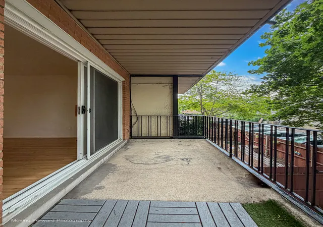 Homes for sale in Chicago, IL | 1545 W Chase Ave, Chicago, IL 60626