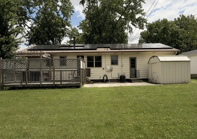 Photo 36 of Single family home for sale at 315 Mecherle Dr, Bloomington, IL 61701 | MLS# 12679610 | Listing updated on 2026-10-09