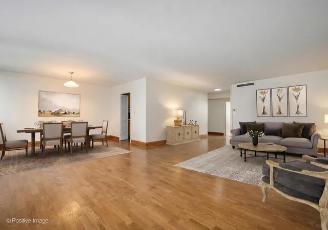 Homes for sale in Chicago, IL | 6301 N Sheridan Rd #14-O, Chicago, IL 60660 | MLS# 12679638