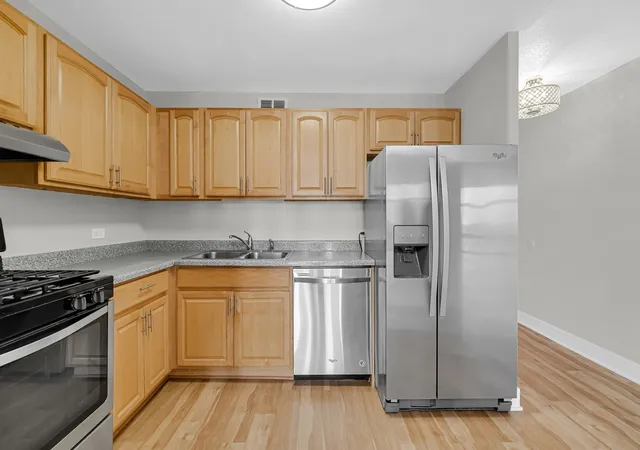 Photo 3 of Condo for sale at 6700 S Shore Dr #26C, Chicago, IL 60649 | MLS# 12679647 | Listing updated on 2026-09-30