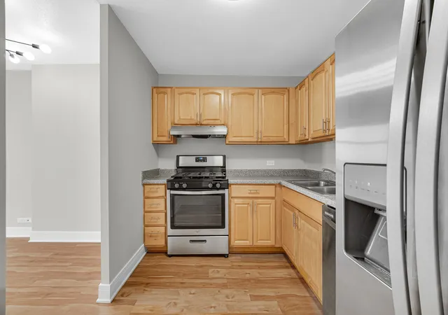 Photo 4 of Condo for sale at 6700 S Shore Dr #26C, Chicago, IL 60649 | MLS# 12679647 | Listing updated on 2026-09-30