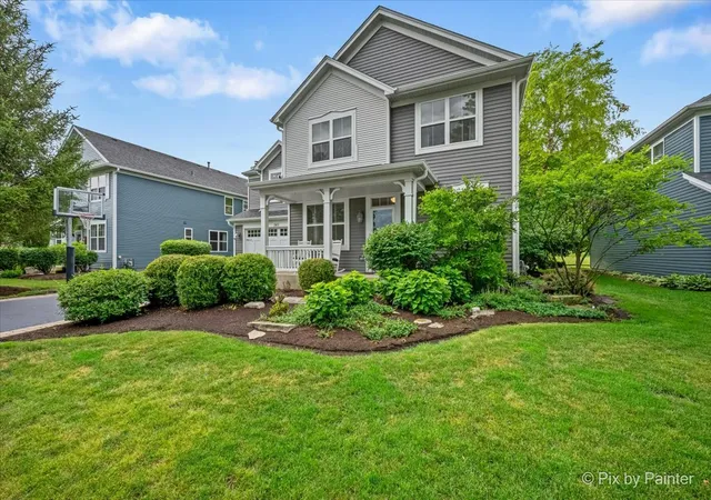 Homes for sale in Cary, IL | 361 Oakmont Dr, Cary, IL 60013 | MLS# 12679694