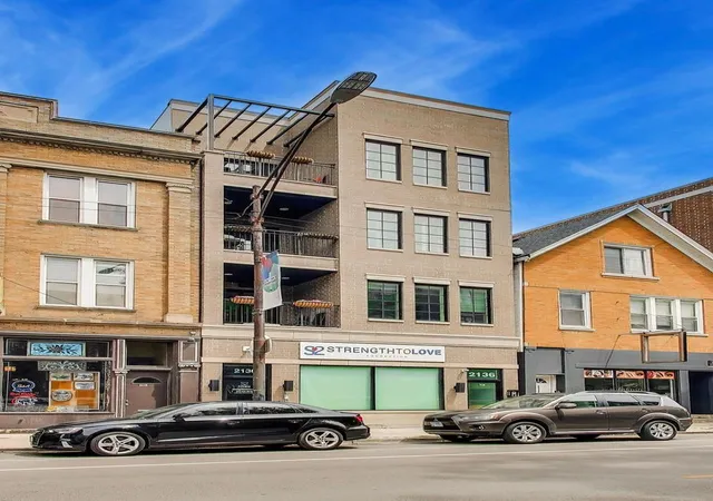 Homes for sale in Chicago, IL | 2136 W Belmont Ave #PH, Chicago, IL 60618 | MLS# 12679699