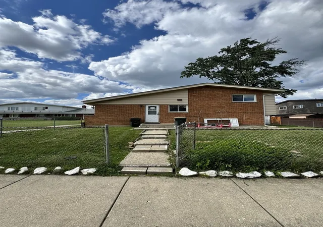 2nd image of 7030 W Carol Ave, Niles, IL 60714 | MLS# 12679722