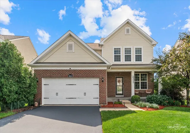 Homes for sale in Naperville, IL | 4311 Fraser Cir, Naperville, IL 60564 | MLS# 12679743