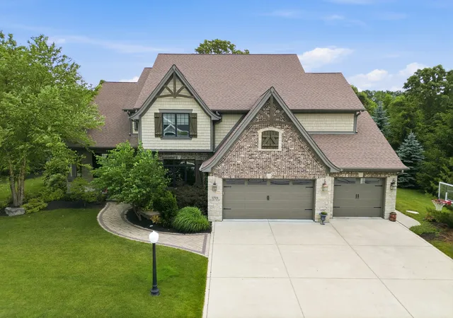 Photo 2 of Single family home for sale at 3704 Elio Way, Valparaiso, IN 46385 | MLS# 12679795 | Listing updated on 2026-07-02