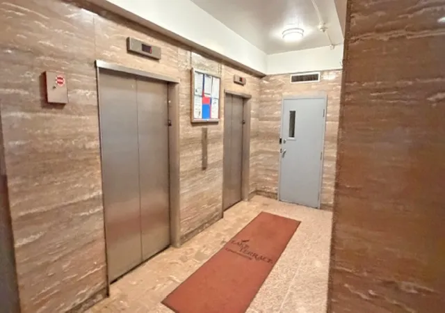 Photo 4 of Sale Pending at 7337 S South Shore Dr #1012, Chicago, IL 60649 | MLS# 12679837 | Listing updated on 2026-09-23