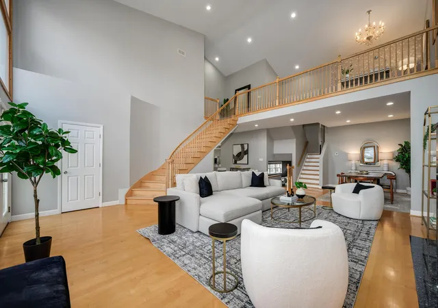 3rd image of 8938 Keeler Ave, Skokie, IL 60076 | MLS# 12679862
