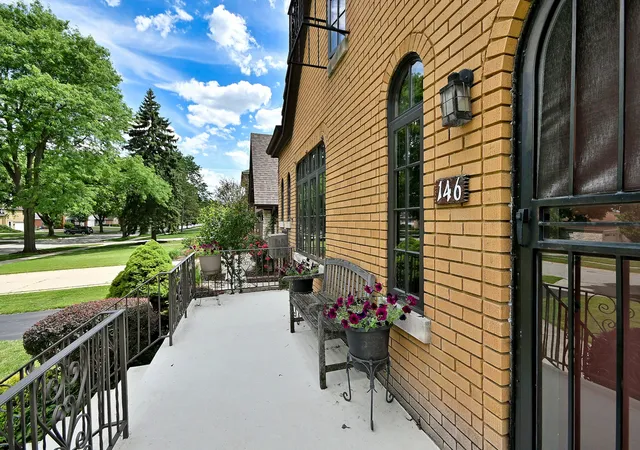 Homes for sale in Elmhurst, IL | 146 S Poplar Ave, Elmhurst, IL 60126 | MLS# 12679884